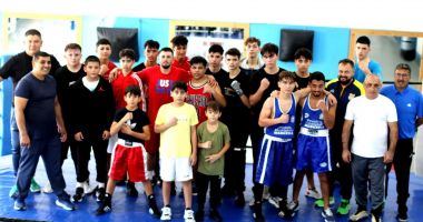 Stire din Sport : Antrenamente comune în sala de box a Clubului Sportiv Aurora 23 August
