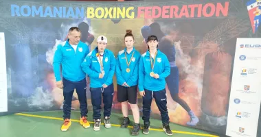 Stire din Sport : Patru medalii pentru pugilistele de la CSM Constanța la Cupa României
