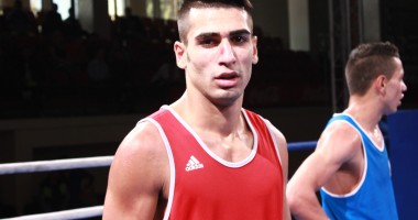 Stire din Sport : Box: Constănțeanul Arsen Mustafa, calificat în sferturile de finală ale CE