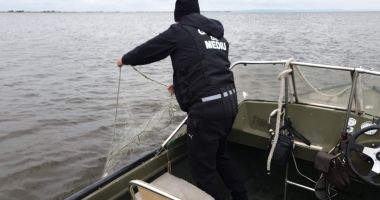 Stire din Social : Combaterea braconajului piscicol, sub lupa Gărzii Naționale de Mediu