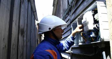 ENEL. Branșamente ilegale în peste 60 de gospodării - 5