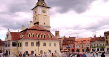 Stire din Economie : Anotimpul vacanțelor! Tarife speciale pentru constănțenii care vor să ajungă la Brașov