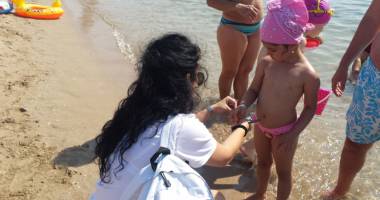 Brățări de vacanță pentru toți copiii de pe litoral - 2