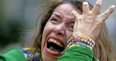 Stire din Sport : O adolescentă s-a sinucis după ce Germania a bătut Brazilia cu 7 la 1