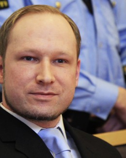 Breivik mai face o victimă