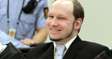 Stire din Actualitate : Anders Breivik a pregătit comentarii  pentru ziua în care va fi anunțat verdictul