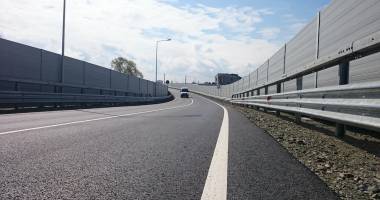Stire din Eveniment : SE ÎNCHIDE PODUL LA DE AGIGEA? A fost deschisă breteaua rutieră de conectare cu DN 39