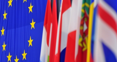 Stire din Actualitate : BREXIT / Polonia cere Marii Britanii organizarea unui nou referendum privind apartenența la UE