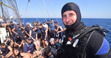 Stire din Eveniment : Bricul "Mircea", în marș aniversar. Mediterana, de la vest la est