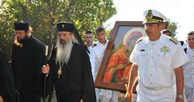 Echipajul și cadeții de pe Bricul "Mircea", în misiune sfântă pe Muntele Athos - 4