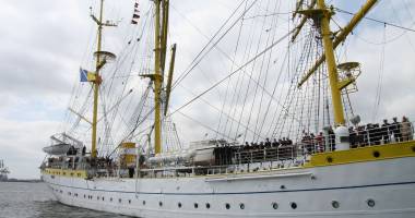 Stire din Eveniment : O nouă aventură a Navei Școală "Mircea". O destinație surpriză!
