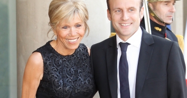 GALERIE FOTO. Femeia din spatele lui Emmanuel Macron. Profesoară de Artă Dramatică, cu 25 de ani mai în vârstă ca el - 3