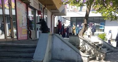 GALERIE FOTO / Unde-i starea de urgență?! Străzi și magazine aglomerate, în Constanța! - 2