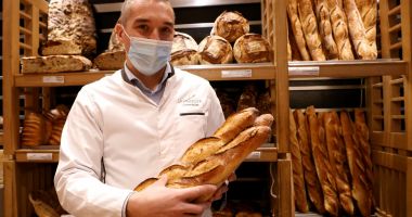 Stire din Economie : Brutarii francezi vor ca bagheta să fie inclusă în patrimoniul UNESCO