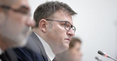Stire din Politică-Administrație : Ministrul Marius Budăi trimite Inspecția Muncii la benzinării