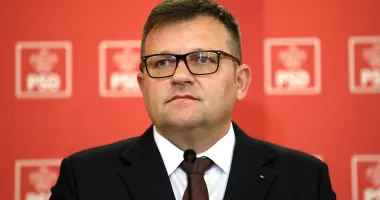 Stire din Politică-Administrație : Deputatul Marius Budăi susține că economia României este în recesiune tehnică