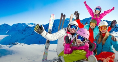 Stire din Social : Bugetarii primesc vouchere de vacanță. Cum le pot folosi