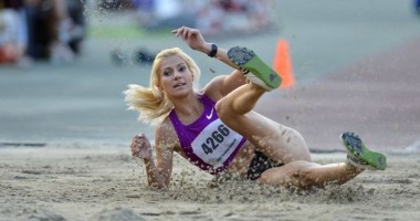 Stire din Sport : Jocurile Olimpice 2012: Constănțeanca Cristina Bujin nu a reușit calificarea în finală la triplusalt
