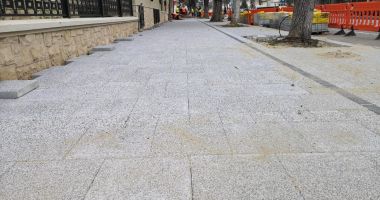 Stire din Social : Constănțeni, atenție unde parcați! Se lucrează la reabilitarea bulevardului Mamaia