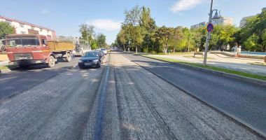 GALERIE FOTO / Continuă lucrările de reabilitare a carosabilului pe bulevardul Tomis - 3