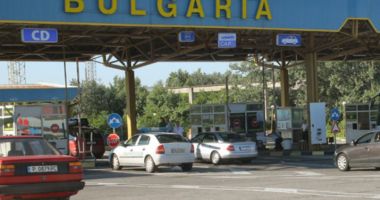 Stire din Actualitate : MAE atenționează românii că Bulgaria a introdus la graniță, contracost, dezinfecția împotriva pestei