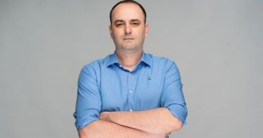 Stire din Politică-Administrație : Referendum pentru demiterea primarului de la Agigea.  „Am strâns semnăturile necesare"