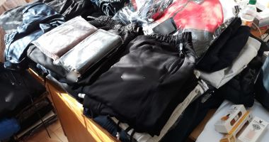Stire din Eveniment : Marfă contrafăcută, adusă din Turcia, confiscată la graniță