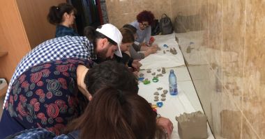 Copiii de la centrul "Delfinul" au luat parte  la ateliere de modelaj, dans și actorie - 3