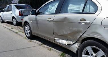 GALERIE FOTO / CARAMBOL rutier cu patru mașini. Actriță cunoscută, implicată în accidentul de strada Th. Burada - 5