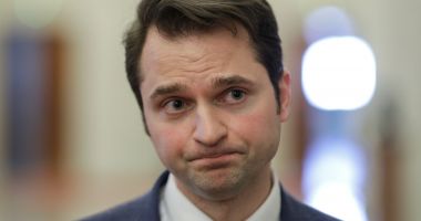 Stire din Politică-Administrație : Sebastian Burduja: "Sunt jaloane din PNRR unde suntem cu un procent bun de îndeplinire"