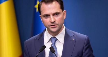 Stire din Politică-Administrație : Sebastian Burduja a preluat interimar Ministerul Educaţiei