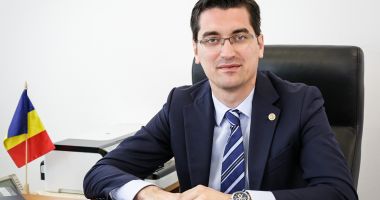 Stire din Sport : Răzvan Burleanu: „Este extraordinar că România revine la un turneu final, satisfacţia e uriaşă”
