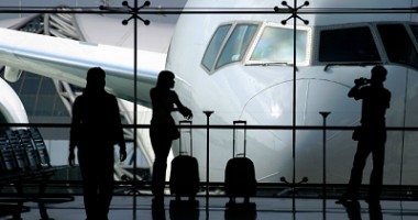 Stire din Actualitate : Telefoanele nu vor mai fi permise la bordul avioanelor către SUA dacă au bateriile descărcate