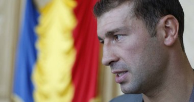 Stire din Monden : Nuntă cu fast la Galați: 450 de persoane vor petrece astăzi alături de Lucian Bute și soția sa