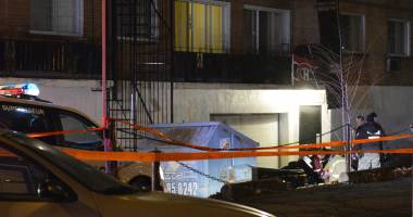 GALERIE FOTO / Doi morți și un rănit după ce balconul apartamentului lui Bute din Lachine s-a prăbușit - 2