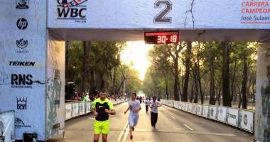 Stire din Sport : Lucian Bute a participat la Cursa Campionilor, organizată de WBC