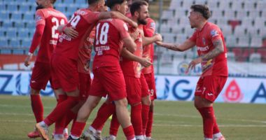 Stire din Sport : Gloria Buzău a promovat matematic în Superligă