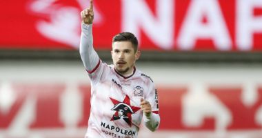 Stire din Sport : Gloria Buzău l-a transferat pe fundaşul belgian Alessandro Ciranni