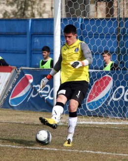 Stire din Sport : Opt juniori de la Viitorul, convocați la loturile de tineret