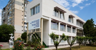 Stire din Sănătate : Pacienții cu HIV beneficiază de tratament preventiv, gratuit, împotriva tuberculozei, la Baylor