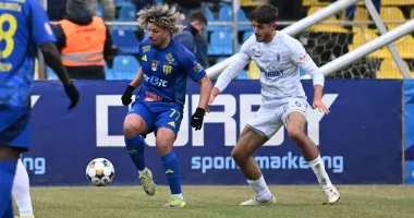 Stire din Sport : Adio, play-off! Farul pierde la Slobozia și se resemnează