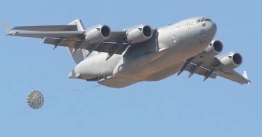 Stire din Economie : Un avion militar american a aterizat de urgență pe aeroportul "Mihail Kogălniceanu"