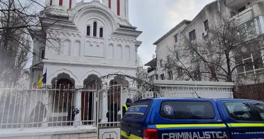 Cruce vandalizată la biserica Sf. Nicolae Vechi din Constanța - 2