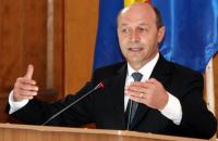 Stire din Politică-Administrație : Traian Băsescu îi vede pe Baconschi, Preda, Blaga sau Negoiță în locul său