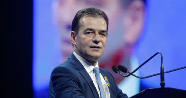 Stire din Politică-Administrație : "Se încheie o perioadă de distrugere, începe o perioadă de modernizare"