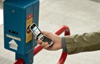Stire din Economie : Plățile mobile, prea scumpe pentru România