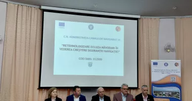 Stire din Economie : Retehnologizarea ecluzei Năvodari, plus de siguranță a navigației pe canalul Poarta Albă - Midia Năvodari