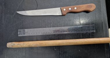 Femeie depistată cu un cuţit la intrarea în Curtea de Apel Constanţa - 2