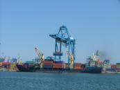 Stire din Economie : Traficul de mărfuri containerizate crește ușor
