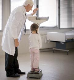 Stire din Sănătate : De unde vor primi bani cabinetele medicale din școli
